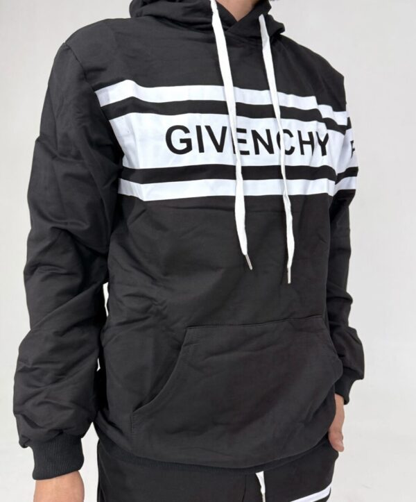 Conjunto givenchi - Imagen 2
