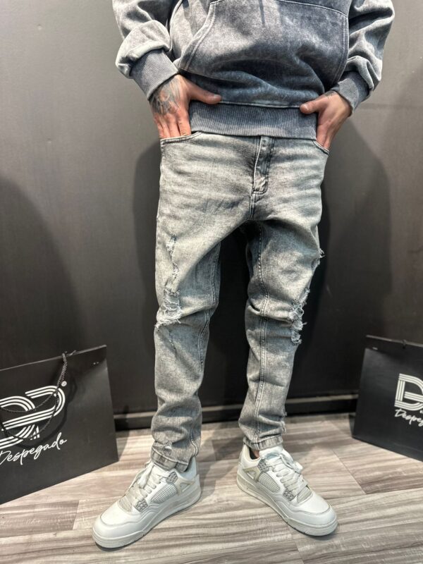 DENIM gris c/roturas