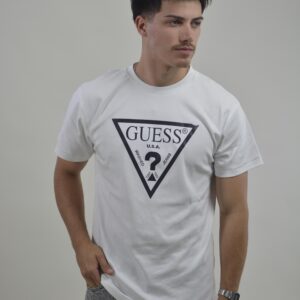 Remera GUESS negra